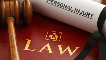 Top 6 Reasons to Use a Personal Injury Attorney