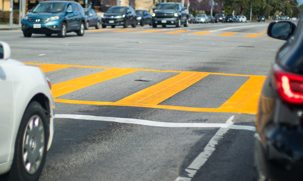 Los Angeles, CA - Two Pedestrians Killed in Four-Car Crash at Olympic Blvd & Naomi St